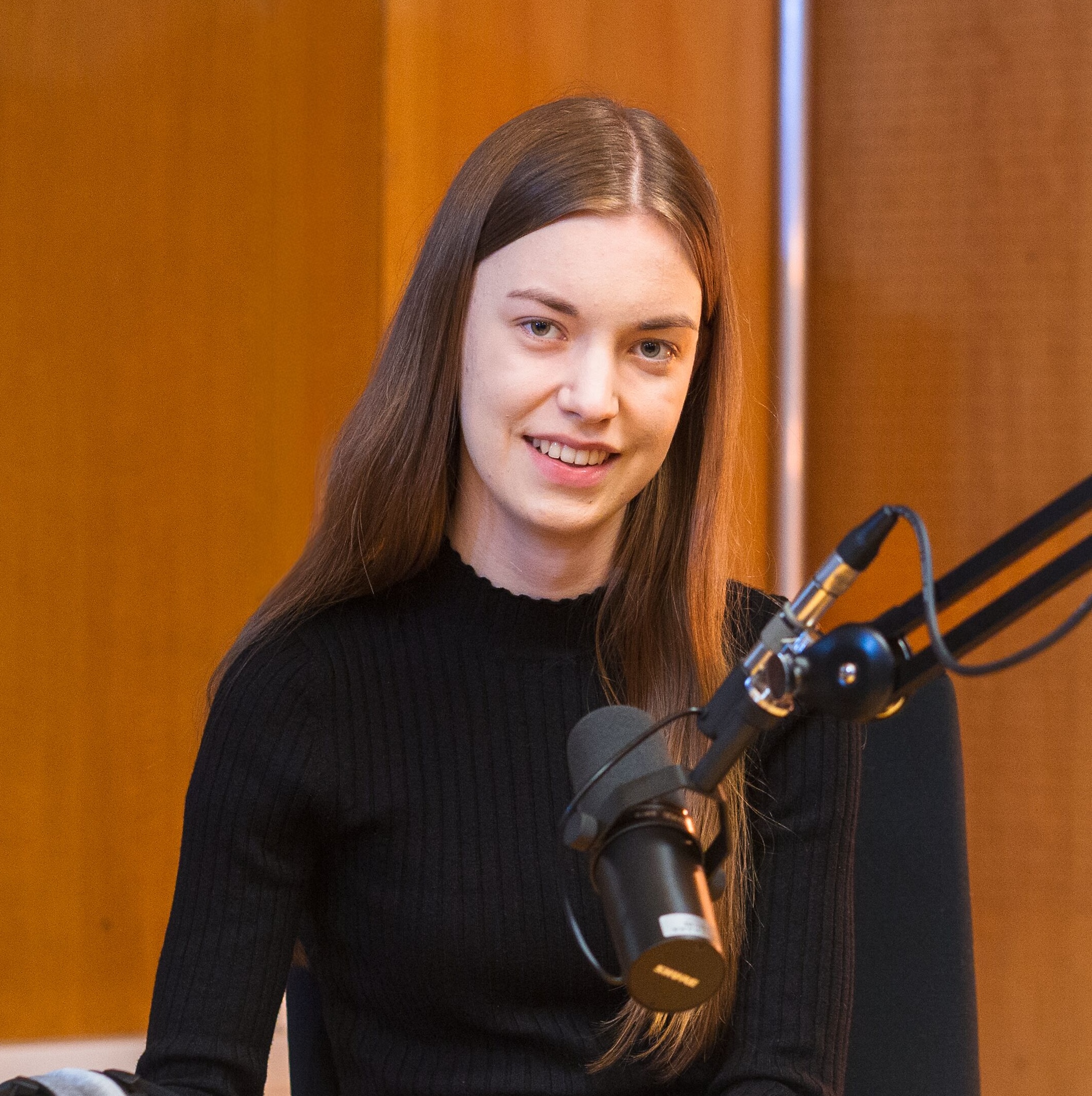 Die Gesichter hinter unserem Studien- und Berufsorientierungspodcast "Studium und dann": Moderatorin und Redakteurin Ulrike Linhardt Redaktion: Leuphana GmbH